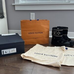 Louis Vuitton Polar Flat Half Boots Sherpa